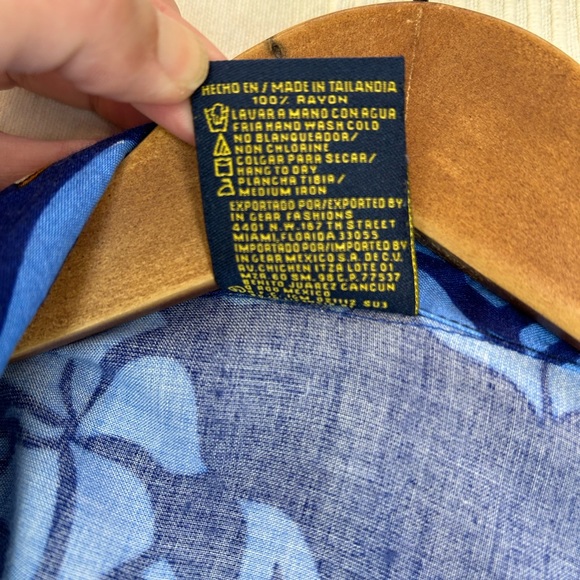 Vintage Corona Extra Beer Print Rayon Hawaiian Style Button Down Shirt - Picture 10 of 12